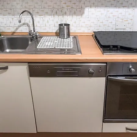 M349 - Marcelli, Trilocale Con Terrazzo A 200mt Dal Mare *